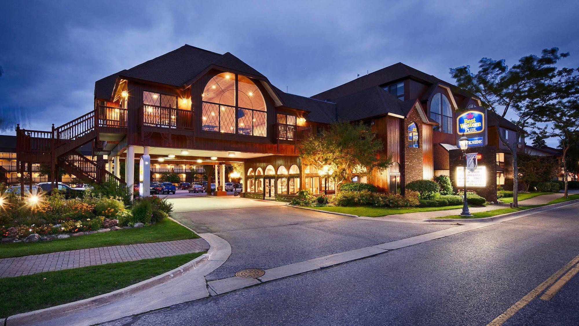 Best Western Plus Dockside Waterfront Inn Mackinaw City Exterior foto