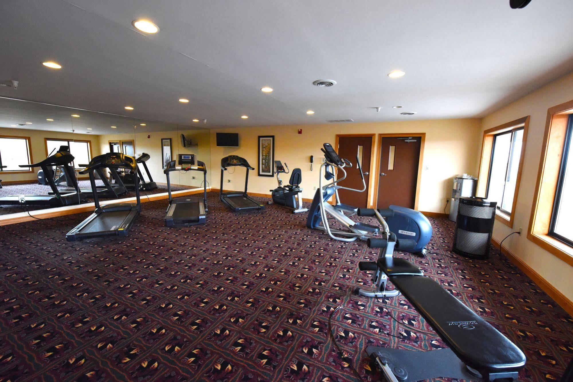 Best Western Plus Dockside Waterfront Inn Mackinaw City Exterior foto